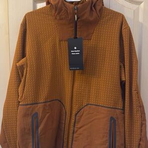 Men's Performance  Fleece Jacket in Rich Brown